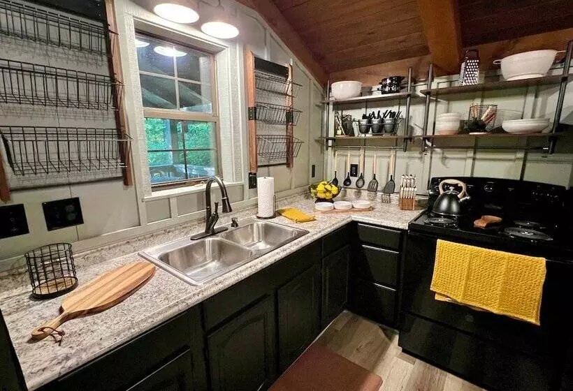 Light N Bug Bungalow