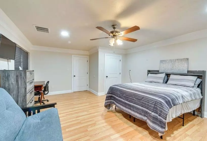 Group Friendly Louisana Hideaway: Hunt & Fish!