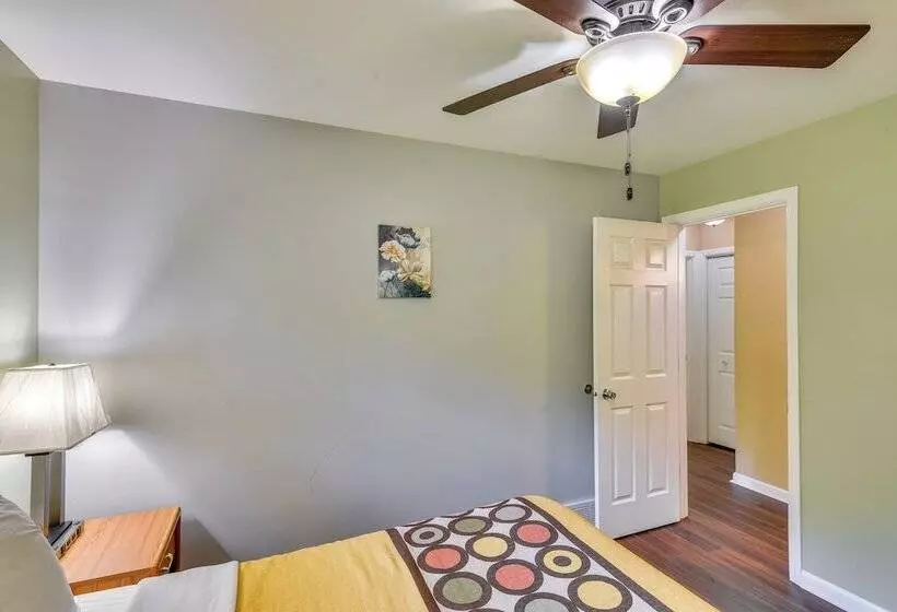 5 Mi To Warren Dunes   Secluded Sawyer Home!