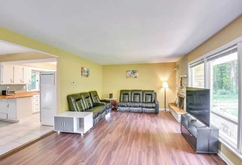 5 Mi To Warren Dunes   Secluded Sawyer Home!