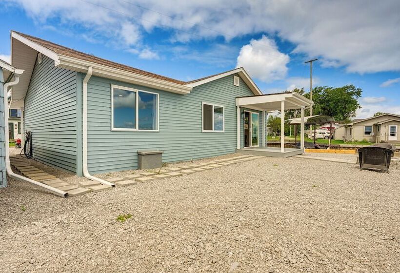 Serene Lakefront Standish Home W/ Fire Pit & Grill