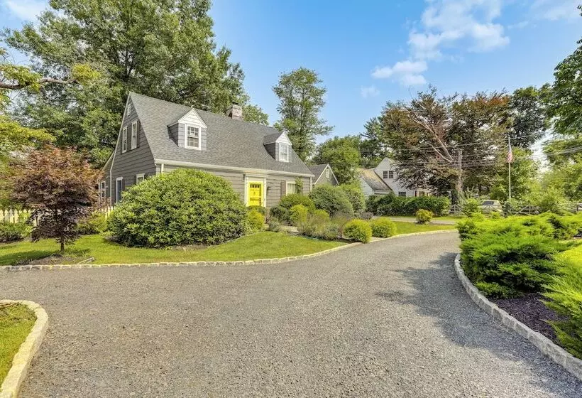 Princeton Home W/ Patio: Pets Welcome!