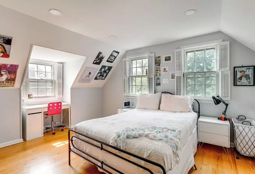 Princeton Home W/ Patio: Pets Welcome!