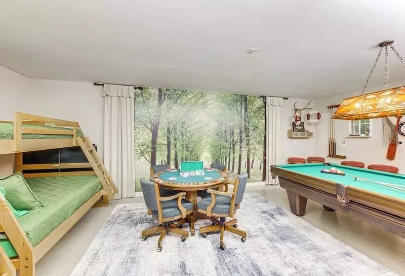 Rhodes Retreat W/ Dock On Cedar Creek Lake!