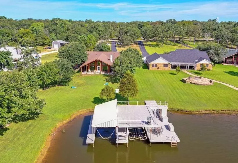 Rhodes Retreat W/ Dock On Cedar Creek Lake!
