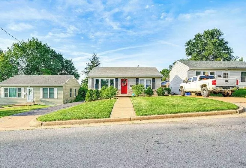 St Louis Home < 1 Mi To Forest Park!