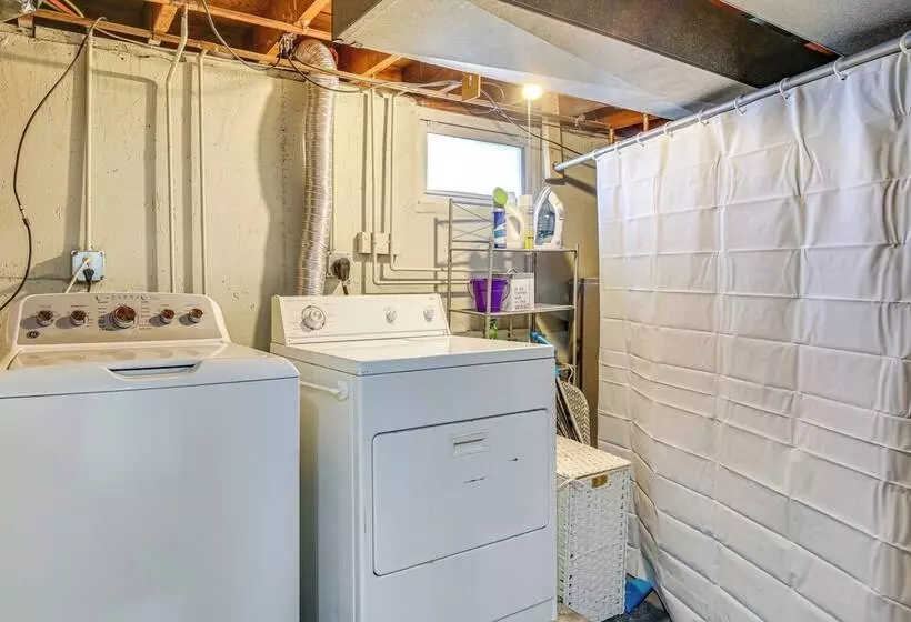 St Louis Home < 1 Mi To Forest Park!