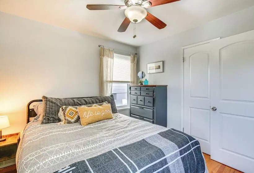 St Louis Home < 1 Mi To Forest Park!