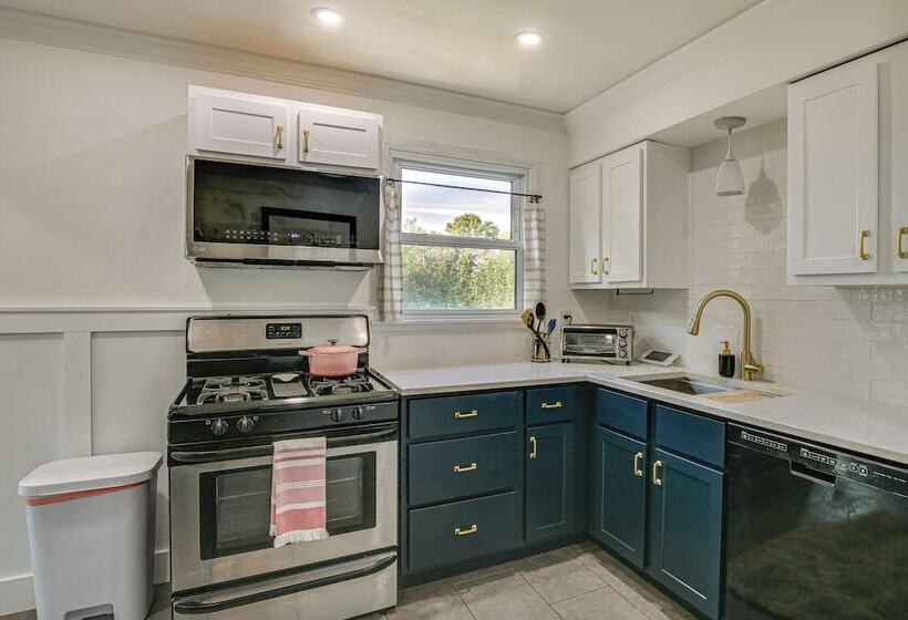 St Louis Home < 1 Mi To Forest Park!