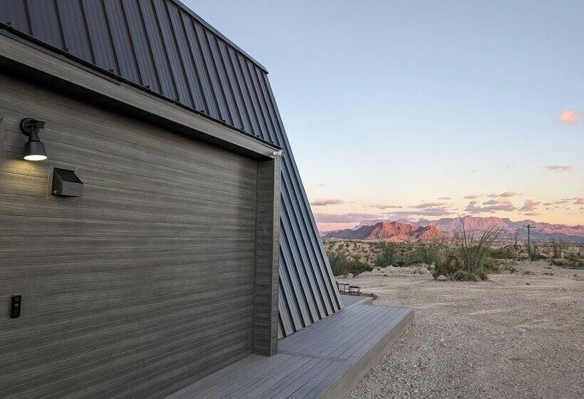 Stardust Big Bend Luxury Cottage