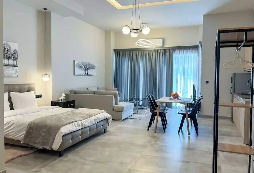 Tsikaris Boutique Guesthouse