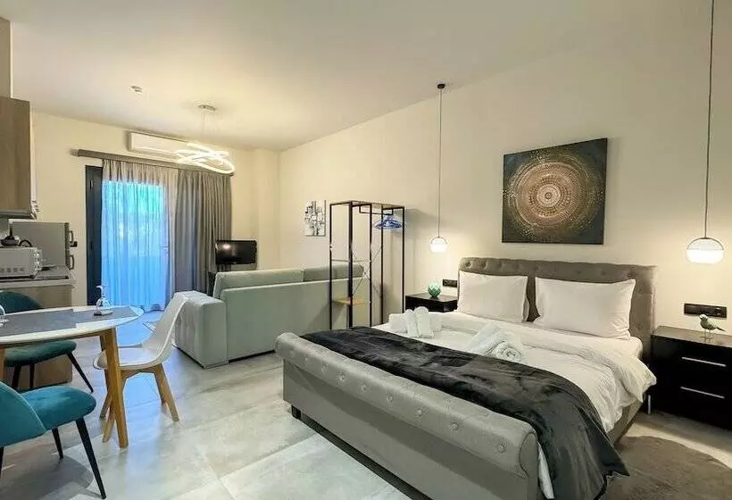 Tsikaris Boutique Guesthouse