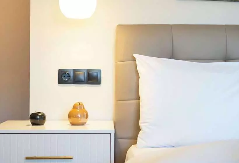 Tsikaris Boutique Guesthouse