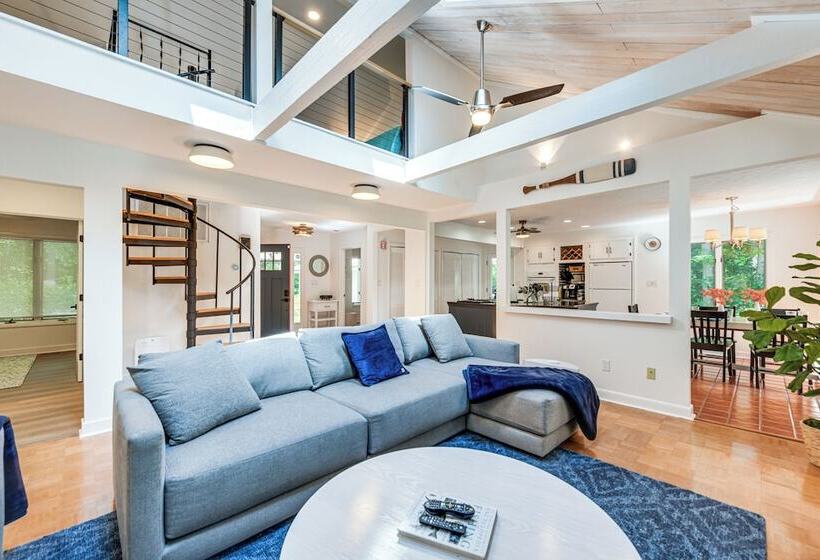 Waterfront Urbanna Home W/ Private Dock & Pool