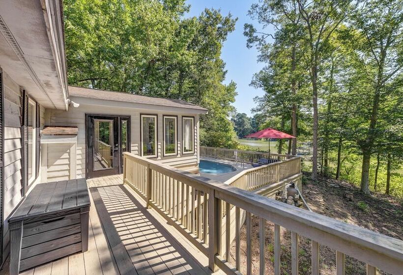 Waterfront Urbanna Home W/ Private Dock & Pool
