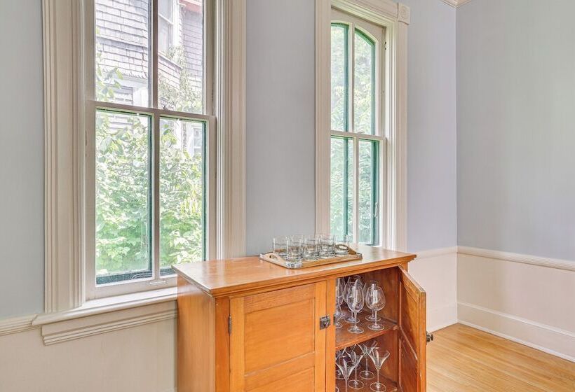 Charming Home: 3 Blocks To Winona State University