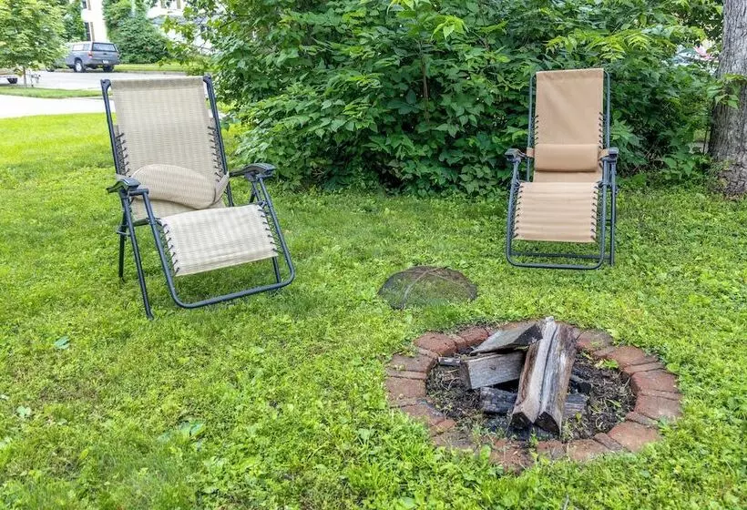 Charming Home: 3 Blocks To Winona State University