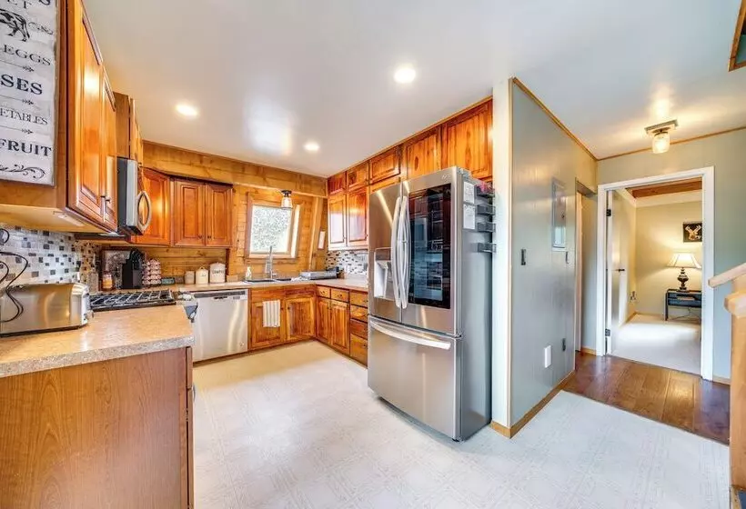 Creek & Lake Access At Cabin Near Cle Elum!