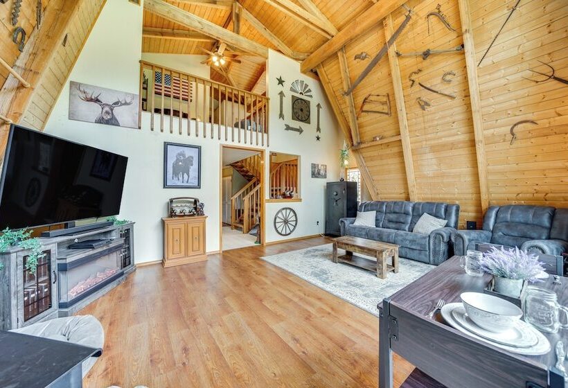 Creek & Lake Access At Cabin Near Cle Elum!