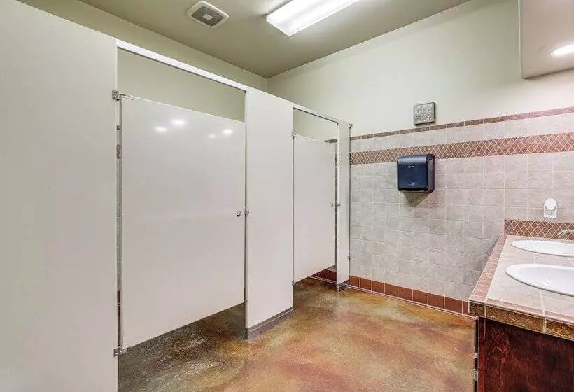 Near Disney:  T Morrow S Grand Getaway  W/ Dock!