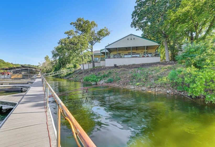 Near Disney:  T Morrow S Grand Getaway  W/ Dock!