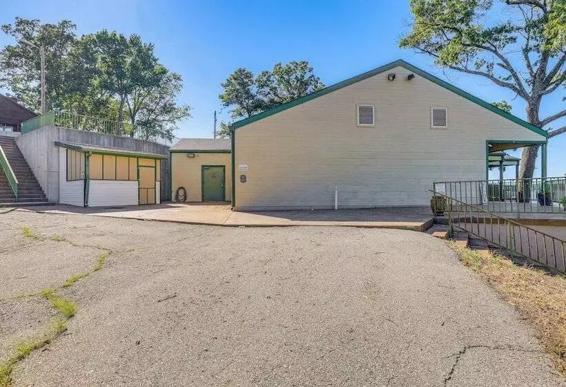 Near Disney:  T Morrow S Grand Getaway  W/ Dock!