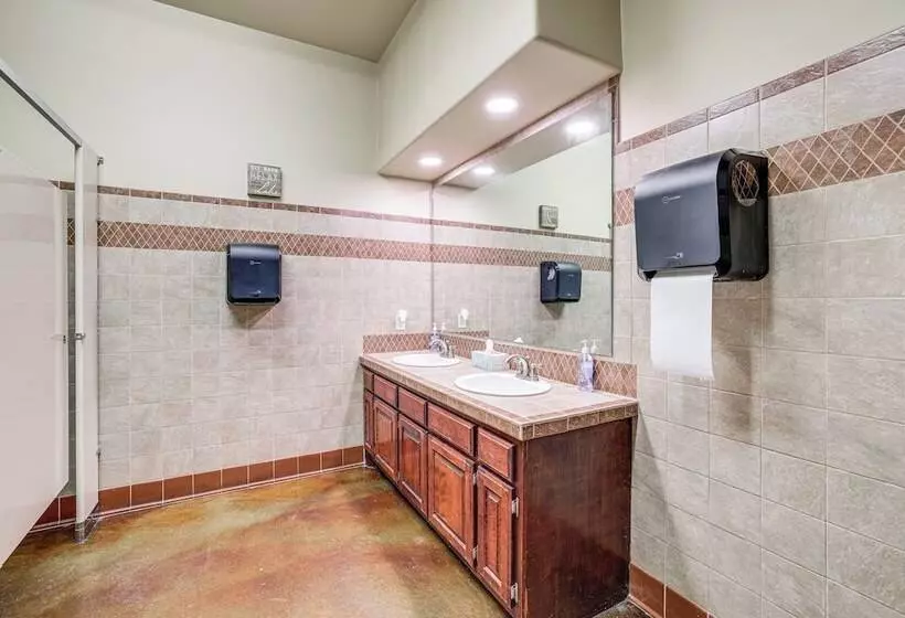 Near Disney:  T Morrow S Grand Getaway  W/ Dock!