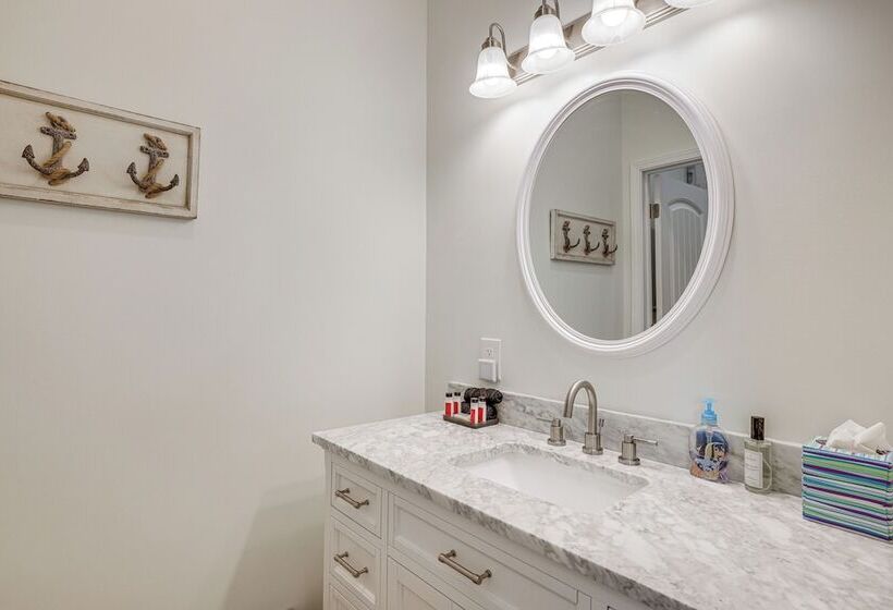 Near Disney:  T Morrow S Grand Getaway  W/ Dock!