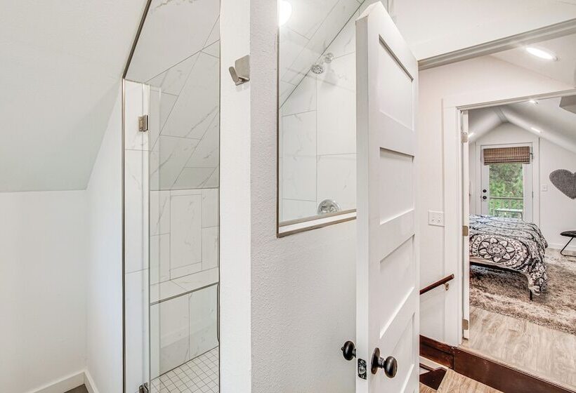 Family Friendly Cle Elum Retreat On Yakima River!