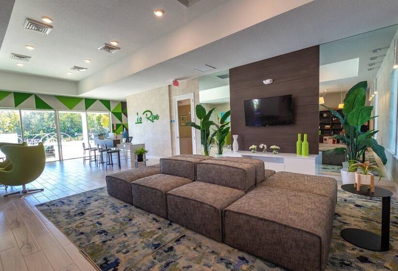 Free Pool Heat! Last Minute Deal! Near Disney 16