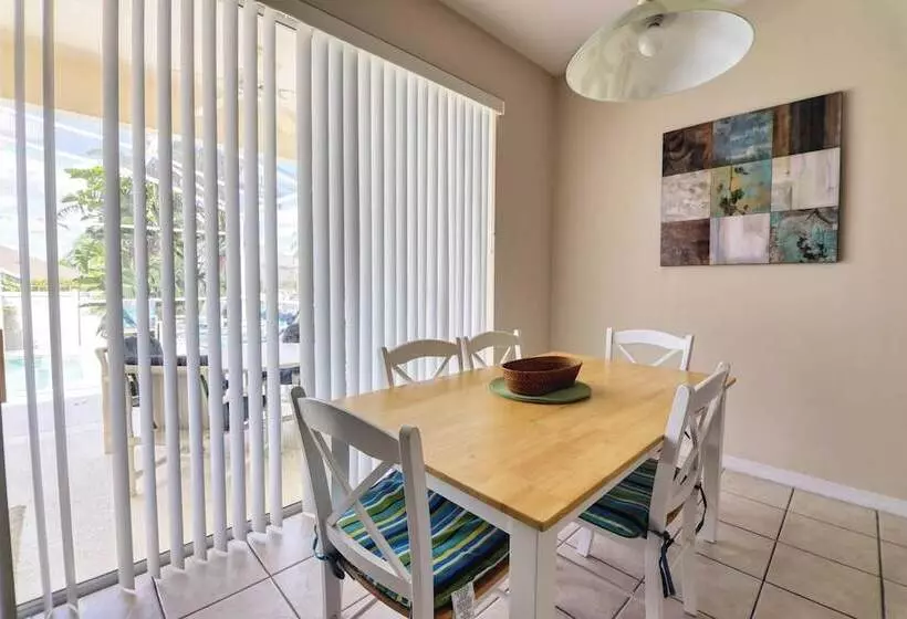 Henrik S Highlands Reserve Retreat