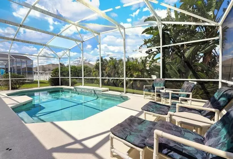 Henrik S Highlands Reserve Retreat