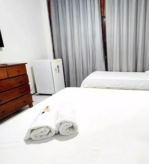 Hostelli Pousada E Restaurante Lual Do Parajuru