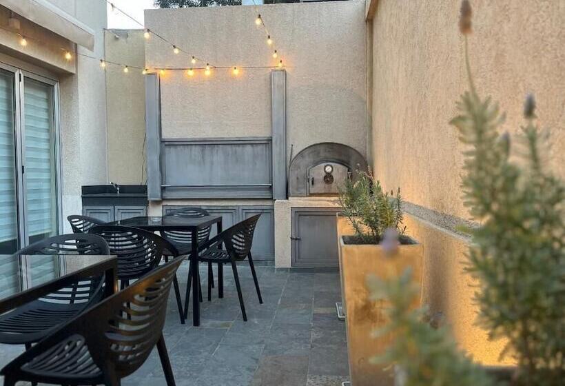 בית מלון כפרי La Sofia Apart & Wines