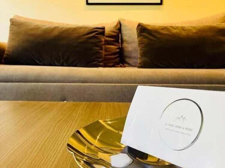 בית מלון כפרי La Sofia Apart & Wines