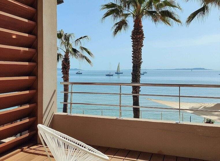 Отель Bor Hôtel & Restaurant   Plage Privée