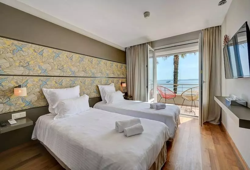 ホテル Bor Hôtel & Restaurant   Plage Privée