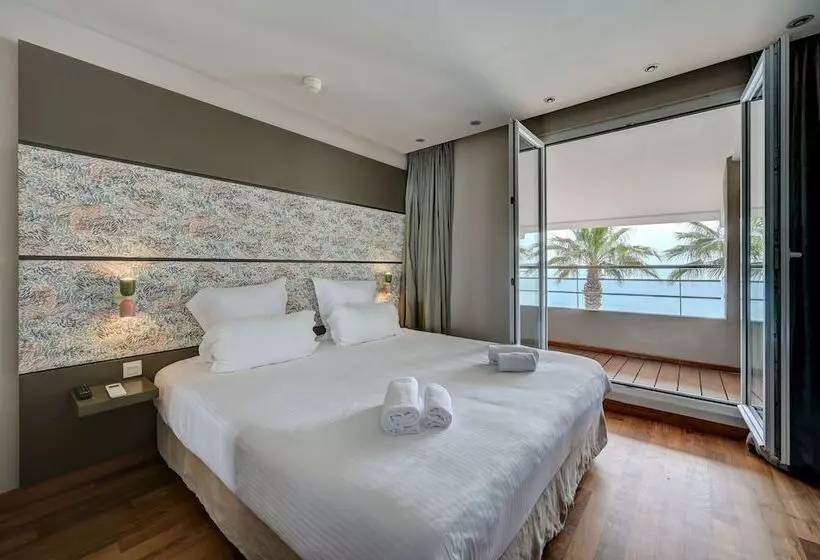 ホテル Bor Hôtel & Restaurant   Plage Privée