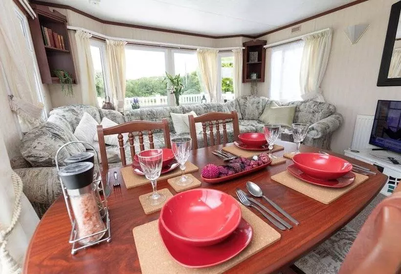 ホテル 2br Garden Freeparking Charitydonation