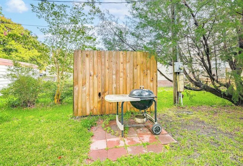 Murrells Inlet Home W/ Deck ~ 4 Mi To Marsh Walk!