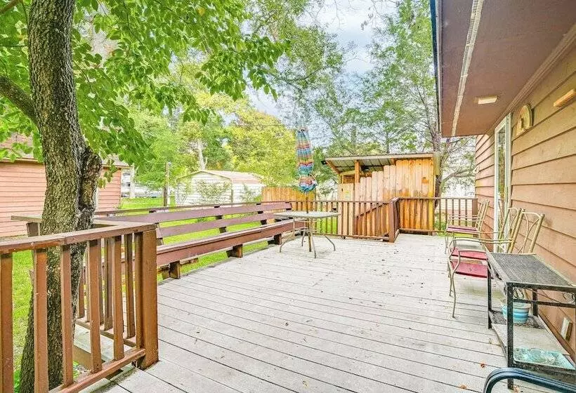 Murrells Inlet Home W/ Deck ~ 4 Mi To Marsh Walk!