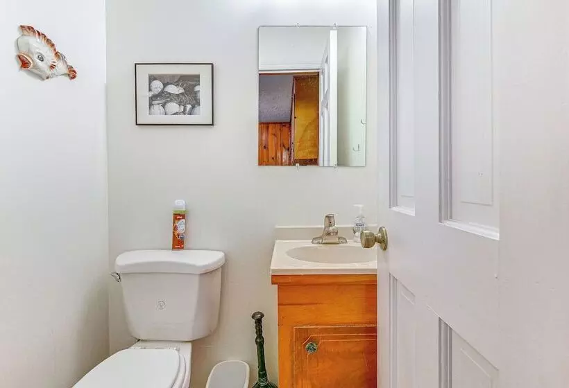 Murrells Inlet Home W/ Deck ~ 4 Mi To Marsh Walk!