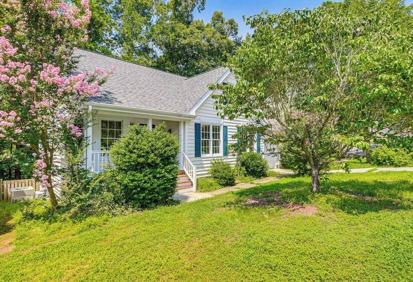 Park Village Home W/ Pond: 6 Mi To Downtown Cary