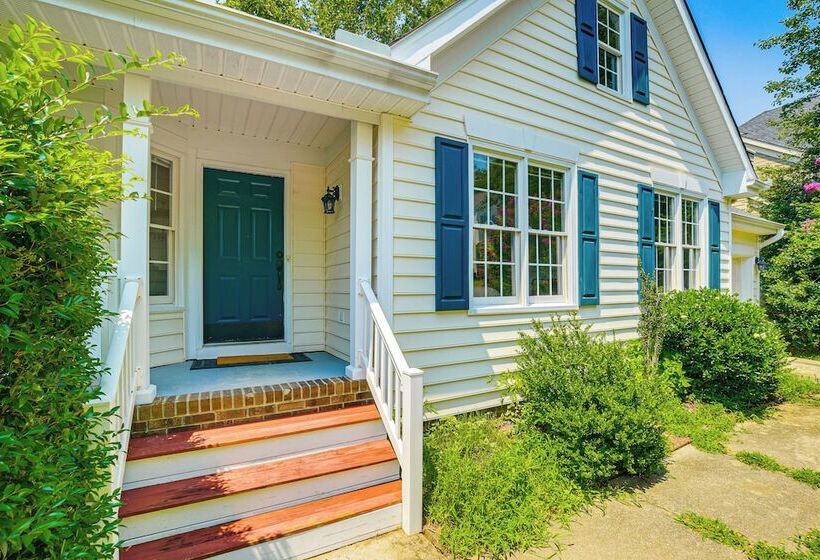 Park Village Home W/ Pond: 6 Mi To Downtown Cary