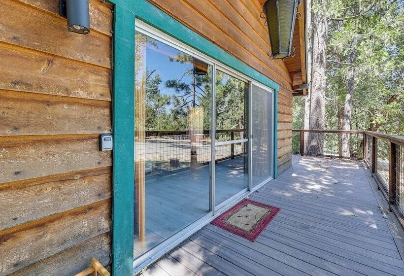 Peaceful Wooden Cabin, 2 Mi To Bass Lake!