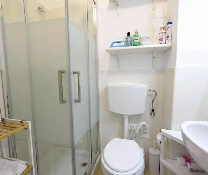 ペンション Room In Apartment   Terrasinipalermovacation For 2 Guests