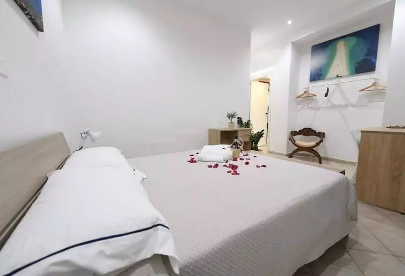 ペンション Room In Apartment   Terrasinipalermovacation For 2 Guests