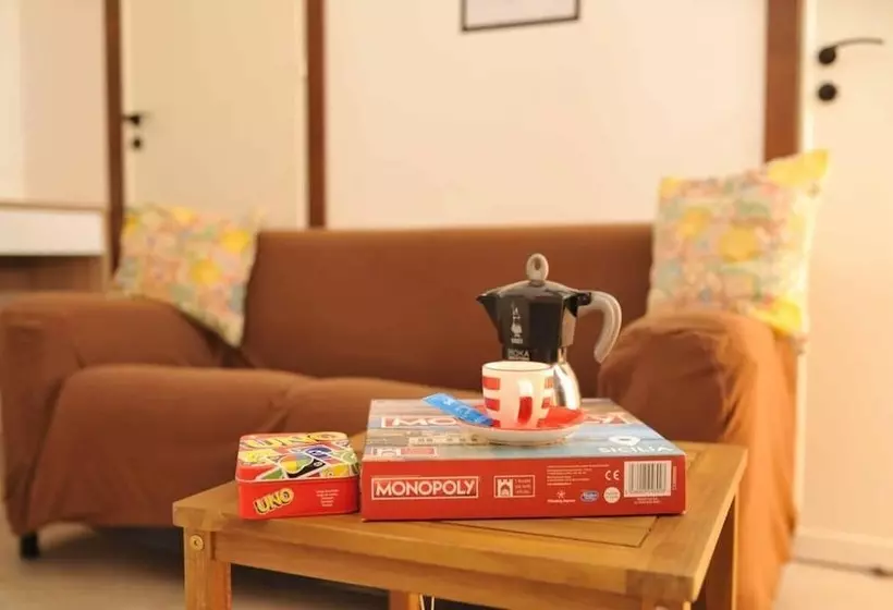 ペンション Room In Apartment   Terrasinipalermovacation For 2 Guests