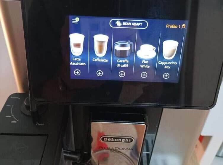 پانسیون Room In Apartment   Terrasinipalermovacation For 2 Guests