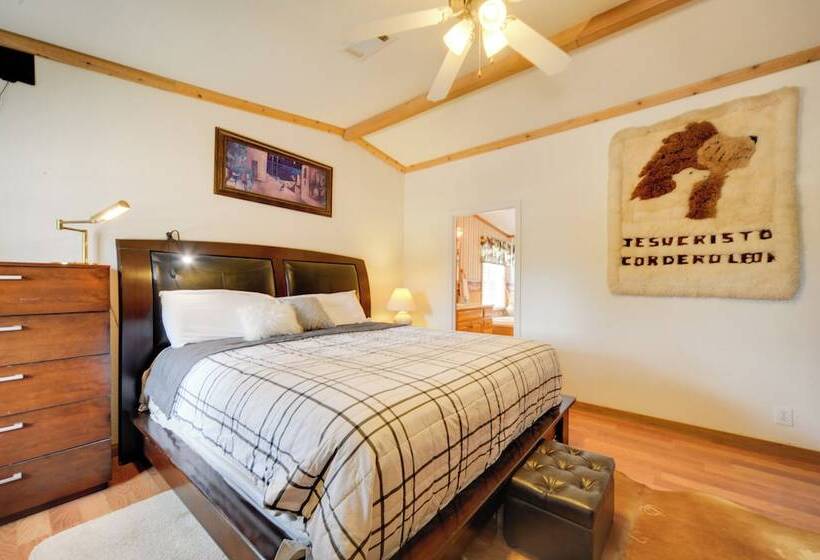 Pet Friendly Blanco Home W/ Private Deck!